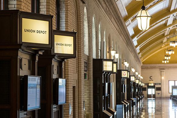 Gate signs at the Union Depot