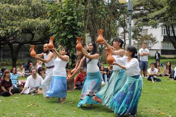 Global Water Dances in Bogota, courtesy Marylee Hardenbergh