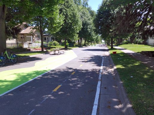 No. Mpls. street closed to traffic